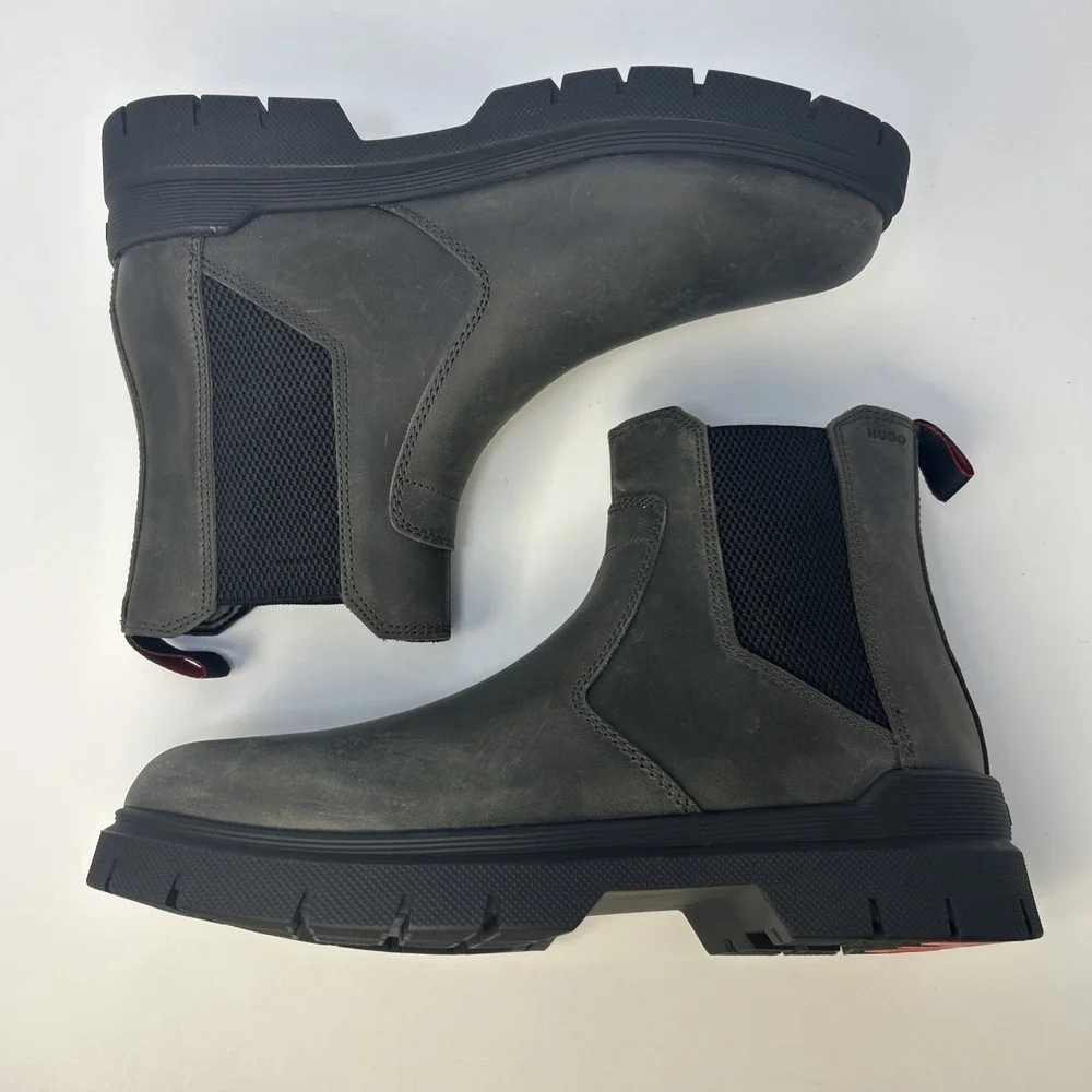 HUGO Ryan Men's Chelsea Boots Grey‎ Nubuck Leather Lug Sole US 9 EU 42 NIB